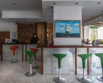 Vossos Hotel Apartments - Laganas - Bar