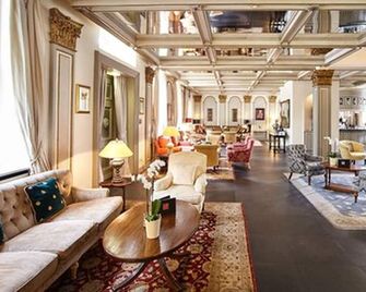 Althoff Hotel Fürstenhof Celle - סלה - טרקלין