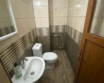 Menekse Apart - Trapisonda