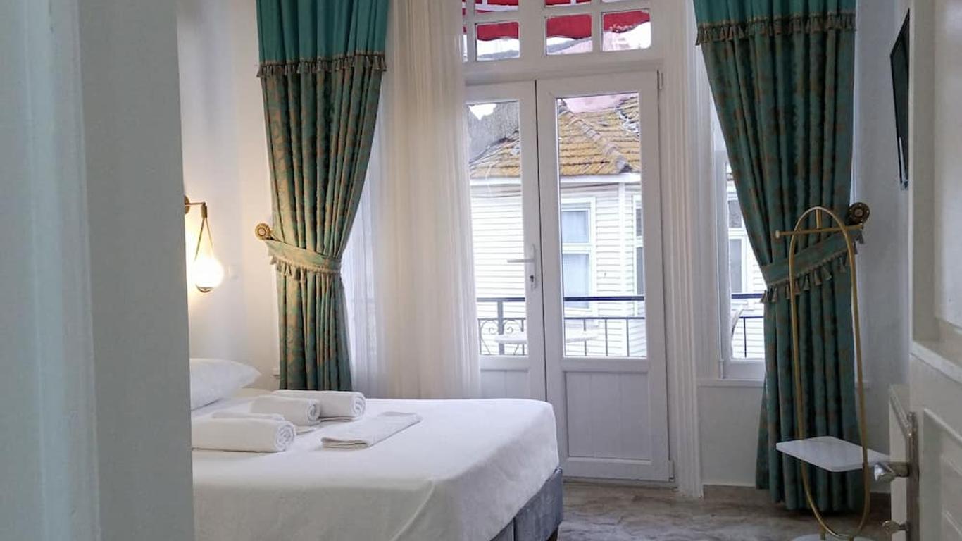 Ada Antik Otel