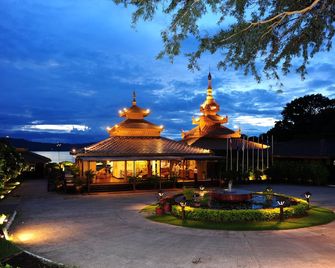 Bagan Thiripyitsaya Sanctuary Resort - Bagan