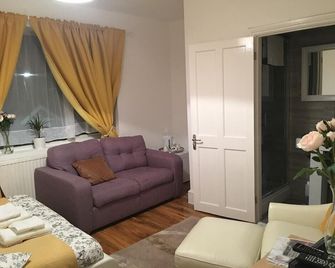 Charimore Rooms - Belvedere - Sala de estar