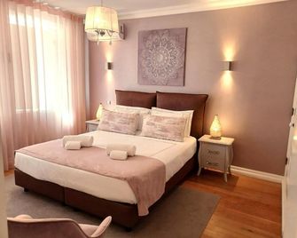 Villa Zawaia B&B - Lagos - Habitación