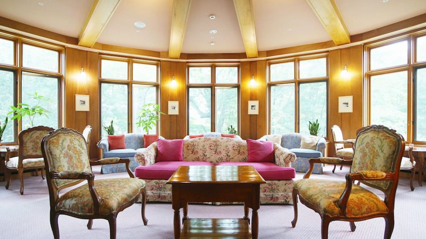 จูเซ็นจิ คานายะ โฮเทล