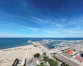 aMare - Giulianova - Spiaggia