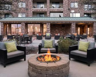 Courtyard by Marriott Salt Lake City Airport - Salt Lake City - Patio