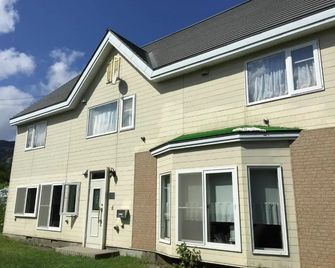 Furano Ueda House - Furano - Gebäude
