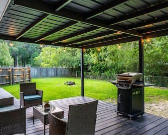 Pet Friendly whole home rental in Columbus - Columbus - Patio