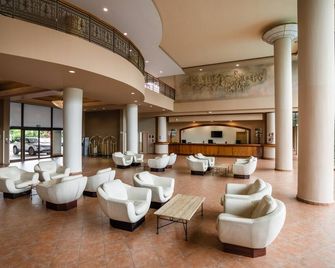 نوفاتا - نوميا - ردهة