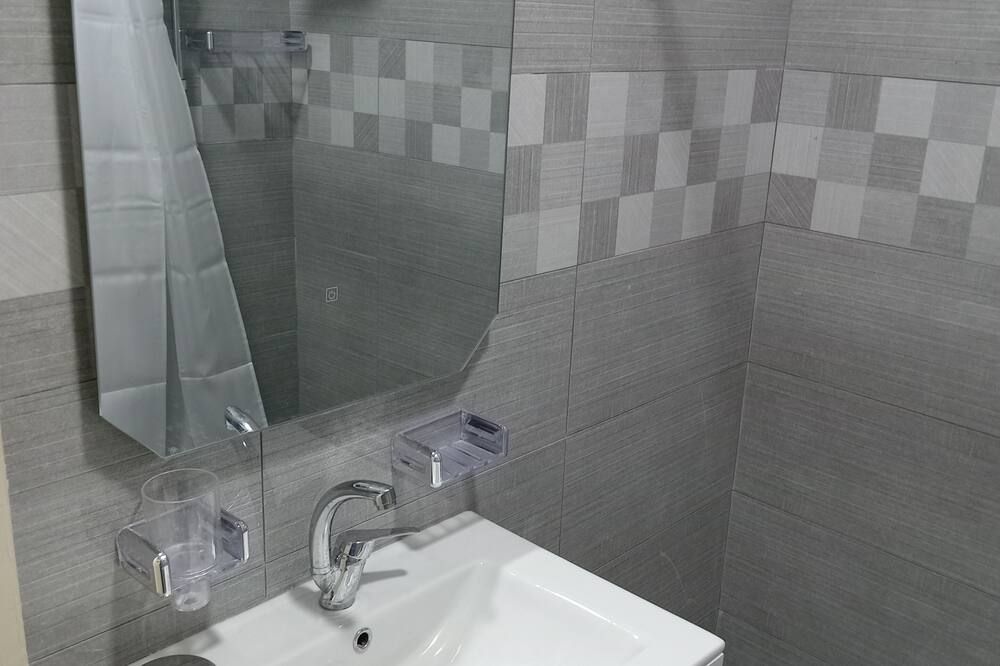 Emile Altwal Hotel - Madaba - Bagno