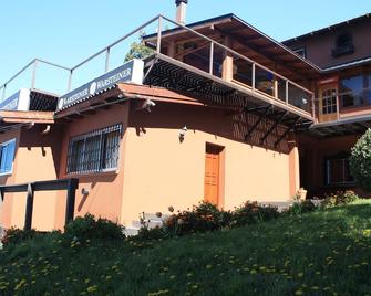 Hostel Inn Bariloche - ซาน คาร์ลอส เด บาริโลเช - อาคาร