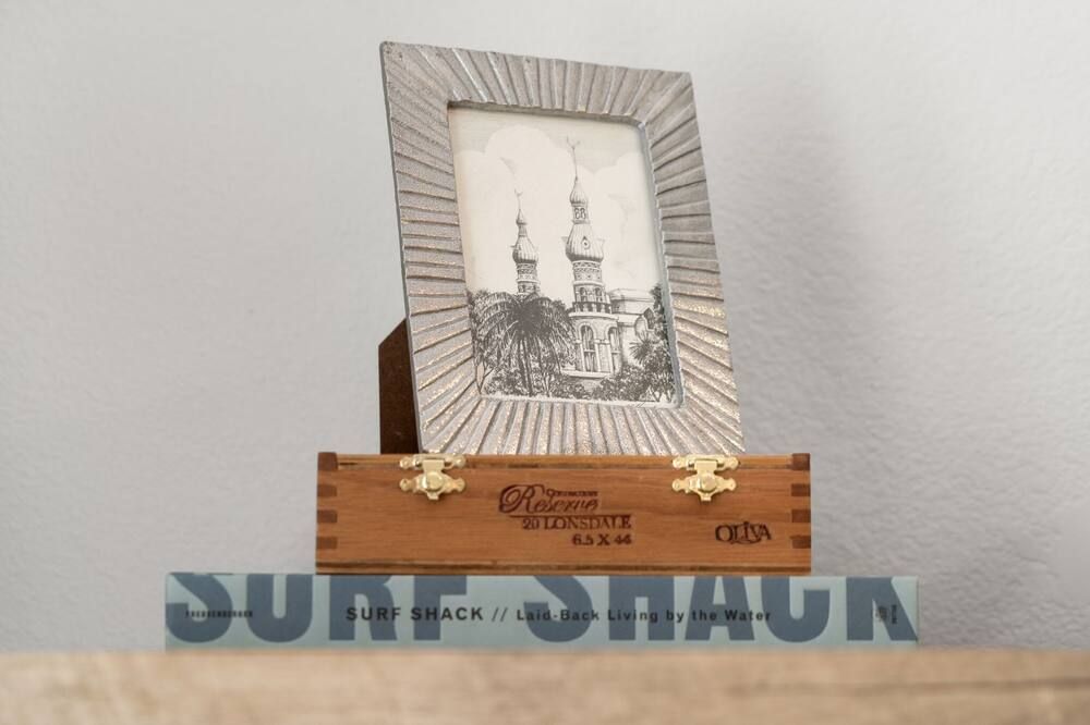 NEW! Casa Fuente - Beautifully Renovated Ybor Bungalow, Steps to 7th Ave - تامبا - وسائل راحة في الغرف