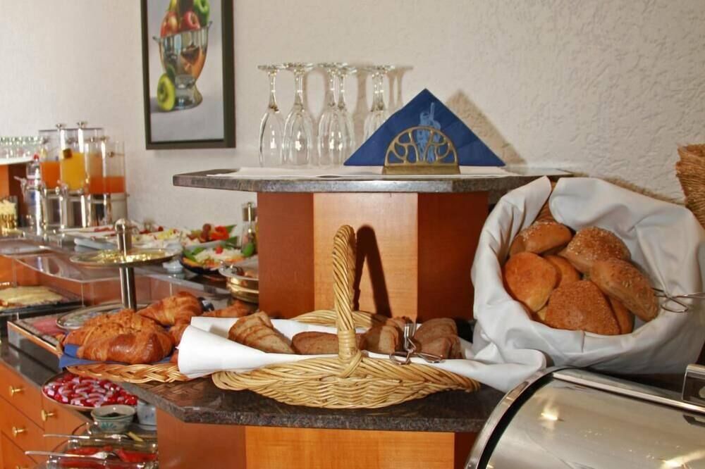 Hotel Riesenjunior By Trip Inn - Hanau - Buffet