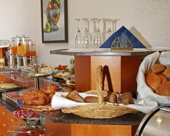 Hotel Riesenjunior By Trip Inn - Hanau - Buffet