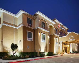 Best Western Plus Katy Inn & Suites - Katy - Bina