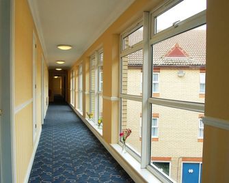 Diamond Lodge - Mánchester - Pasillo