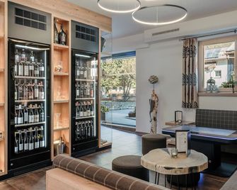 Alpinhotel Monte Superior - Silvretta Card Premium Betrieb - Galtur - Bar