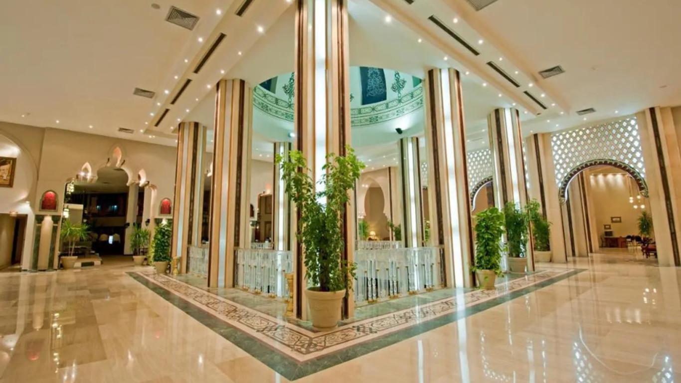 帕爾馬米勒特度假溫泉陽光酒店 - 赫爾格達