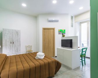 Gelso Complex Studios and Flat by Napoliapartments - Неаполь - Спальня
