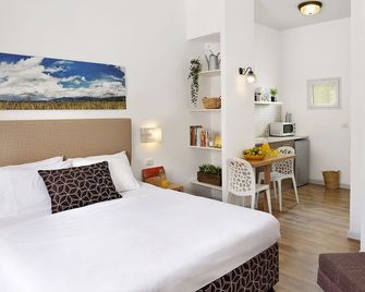 Malkiya Travelhotel - Malkiyya - Habitación