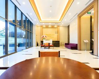 Hcmc River Icon Apartment - Sky Pool - Ben Thanh - Ciudad Ho Chi Minh - Lobby