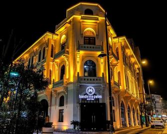 Bandirma Palas Hotel - Bandırma - Building