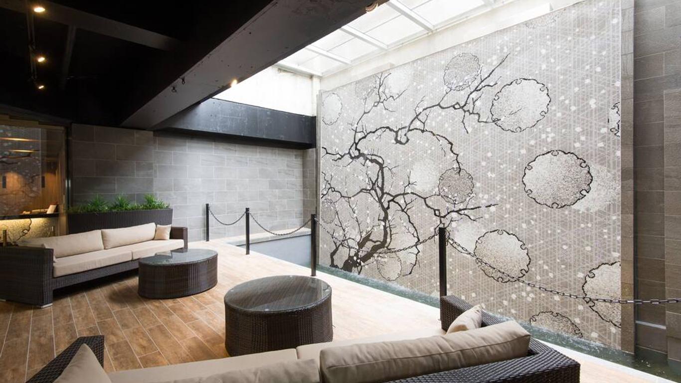 The Hedistar Hotel Narita