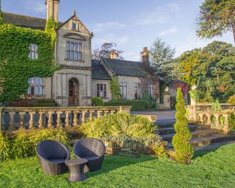 Bagden Hall Hotel - Huddersfield