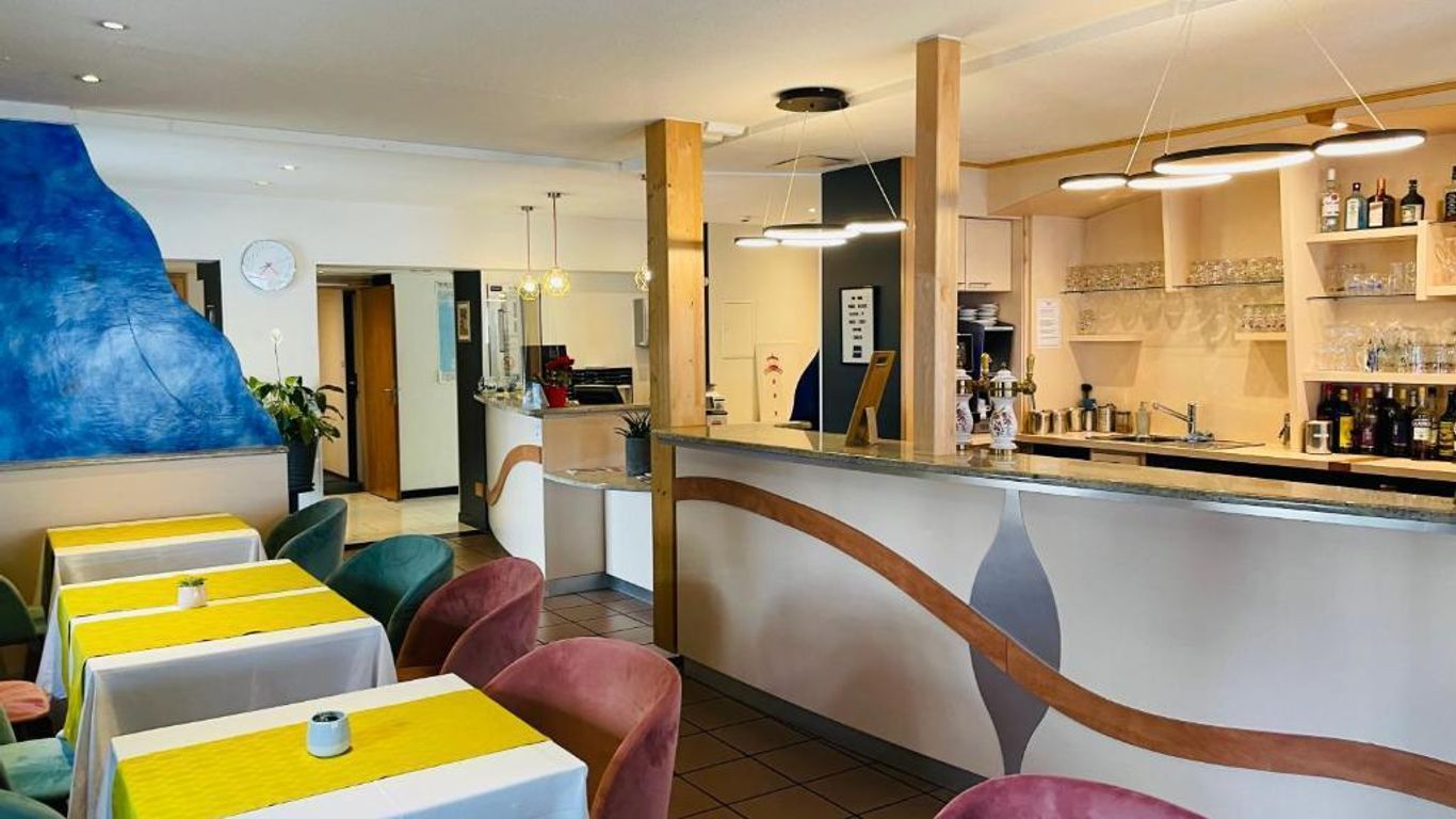 基里亞德姆豪斯北伊紮克酒店 - 伊劄