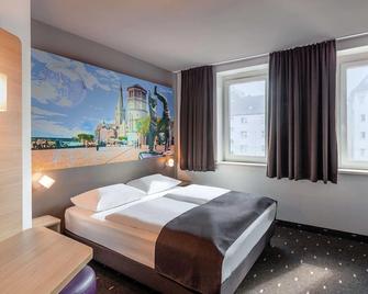 B&B Hotel Düsseldorf-Mitte - Düsseldorf - Habitación