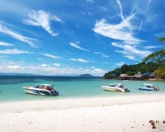 Koh Talu Island Resort - Bang Saphan - Beach