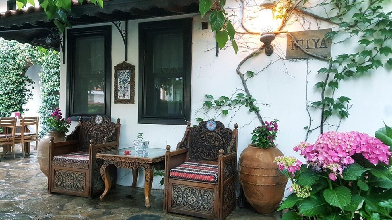 Nilya Hotel