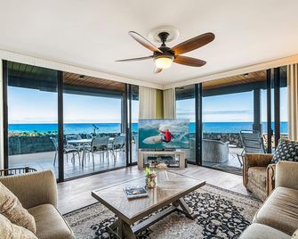 Keauhou Kona Surf & Racquet Club #5-104 - Kailua-Kona - Living room