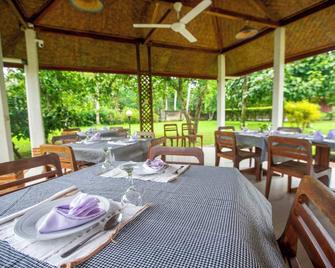 Satwa Elephant Eco Lodge - Bandar Lampung - Restaurant