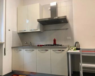 Senza pensieri Piazza Marconi - Crema - Keuken