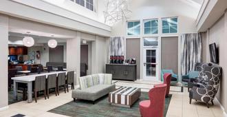 Residence Inn by Marriott Jackson Ridgeland - Ridgeland - Sala de estar