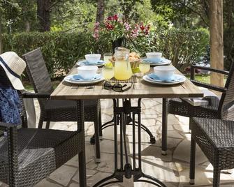 Mare e Monte - Sari-Solenzara - Patio