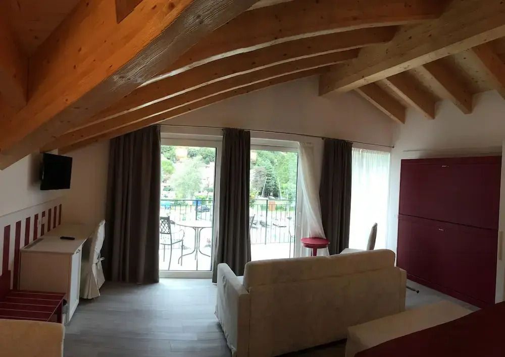 فندق ريزورت لي فيلي