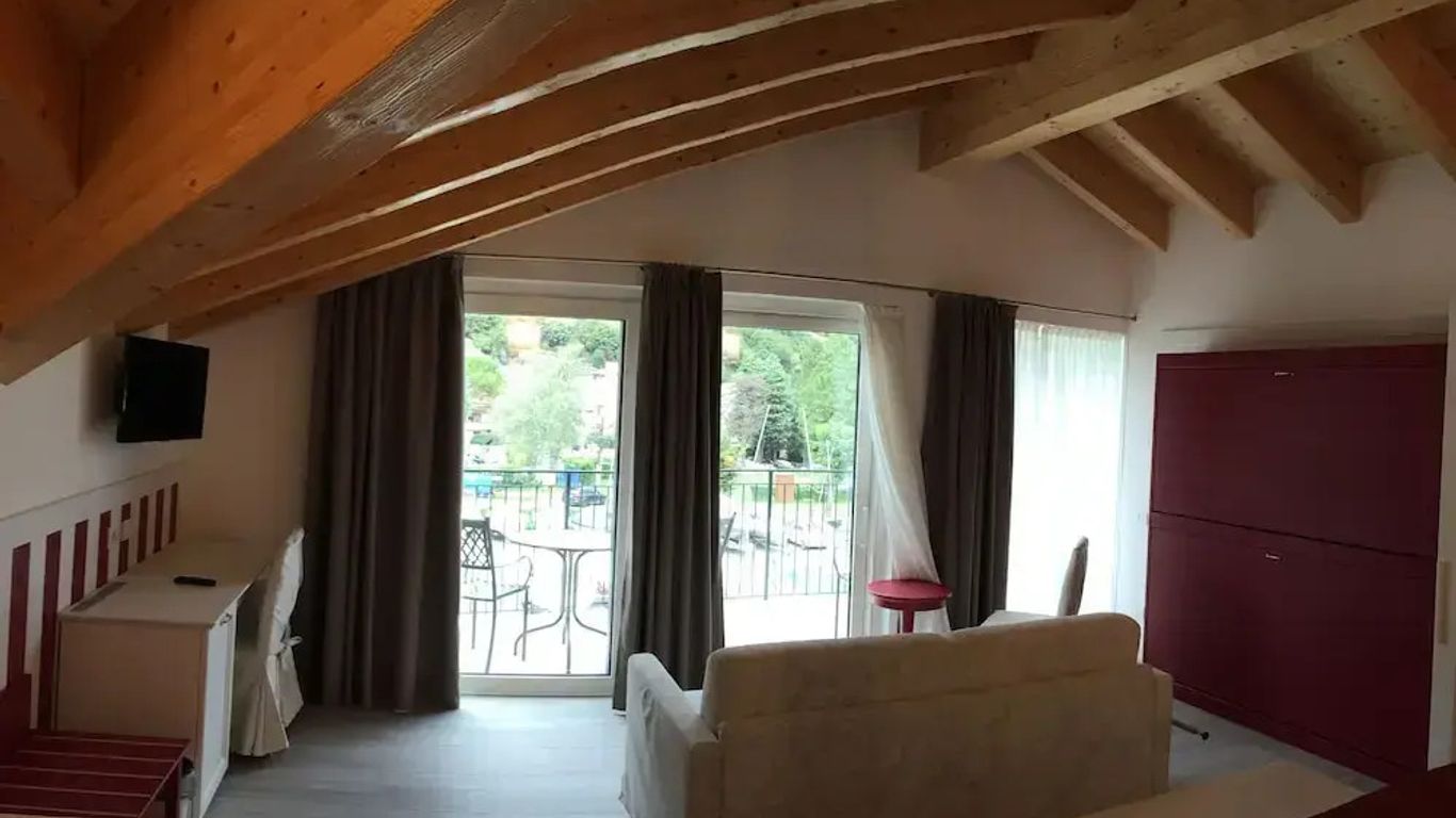 فندق ريزورت لي فيلي