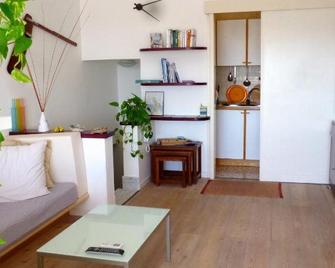 B&B Sul Porto - Stintino - Living room