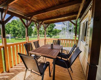 Deluxe Lake View Mobile Homes With Therm - Catez Ob Savi - Balcone
