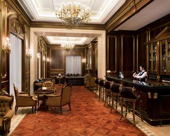 Delta Hotels by Marriott Shanghai Baoshan - Shanghai - Bar
