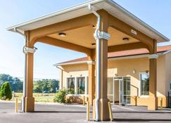 Quality Inn & Suites - Cartersville - Edifício