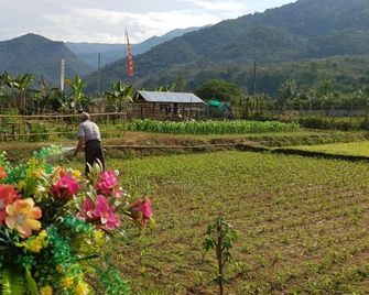 ฮ้างนาตาจันทร์ - Pua - Outdoor view