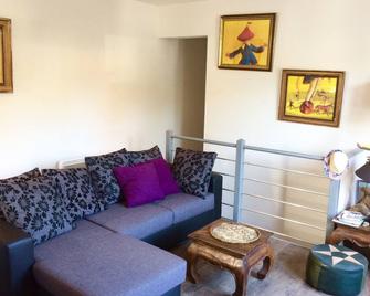 Two minutes' walk from the superb Nauzan beach - Saint-Palais-sur-Mer - Salon