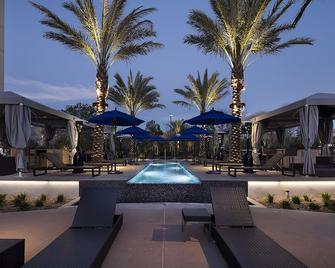 Viejas Casino & Willows Hotel - Alpine - Piscina