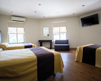 Hotel Colonial - Guadalupe - Slaapkamer