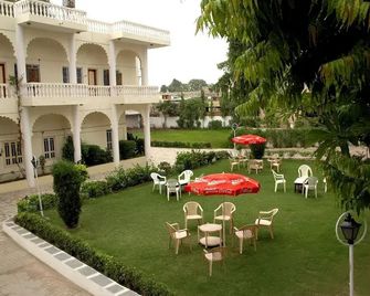 Hotel Saheli Palace - Udaipur