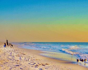 Gulf Views - No Stairs - Directly “On the Beach” - Jensen's 'On the Gulf' - Cozy Suite 1 - Captiva - Plage