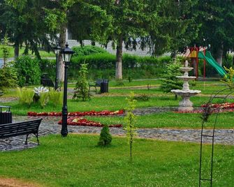 Pensiunea Salas - 설라슈 데수스